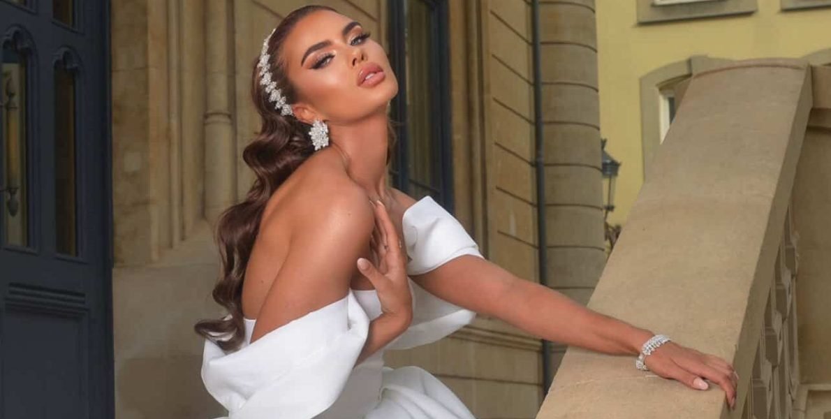 Retrouvez cette robe dans votre boutique de robe de mariée DIAMARI à Metz